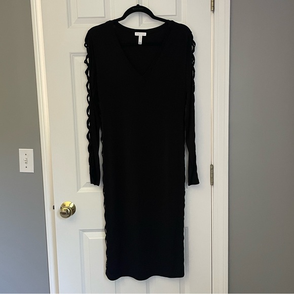 Long Sleeve Leith Black Dress - Picture 2 of 4